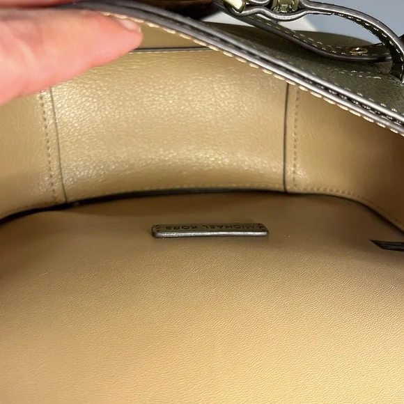 Michael Kors Olive Green Leather Chain Crossbody Bag - Picture 7 of 10